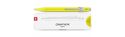 Caran d'Ache 849 POPLINE Fluoreszierendes Gelb Kugelschreiber mit Halterung
